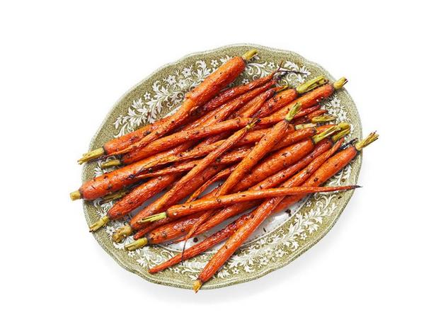 Морковь, запечённая с зирой и кориандром