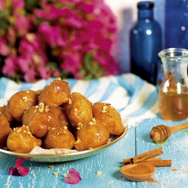 Медовые пончики «Лукумадес»