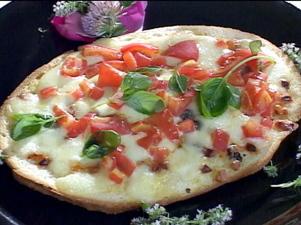 Неаполитанская пицца с томатным пюре
