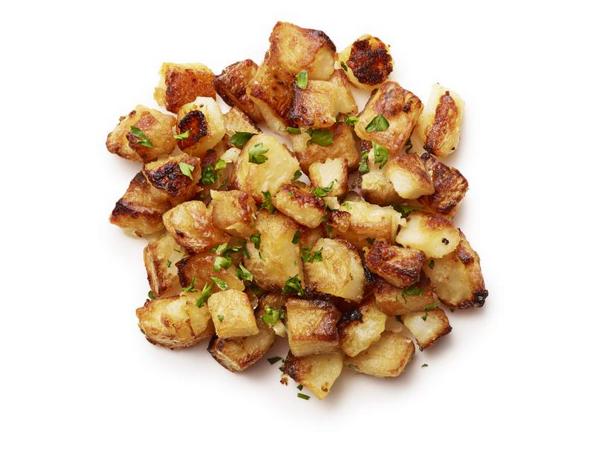 Жареная картошка с чесноком
